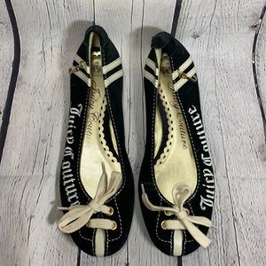 Juicy Couture slip on Suede Black & Cream 6.5 shoe